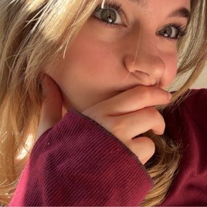 Meet your Posher, Eve